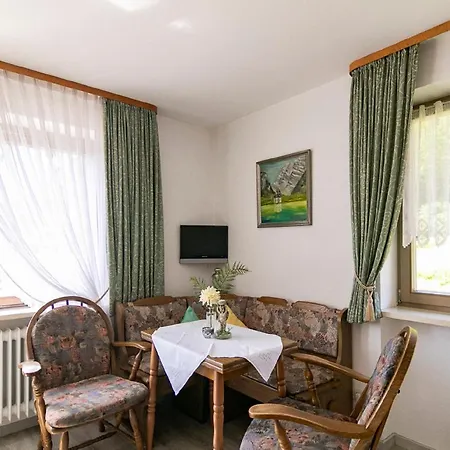 Appartement Gaestehaus Aschauer *